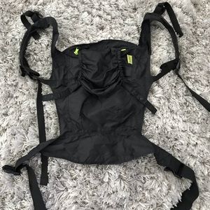 Boba Air Black Ultra Lightweight Baby Carrier